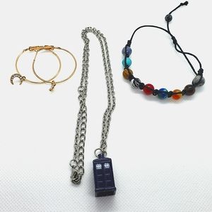 Doctor Who Out of This World Set!